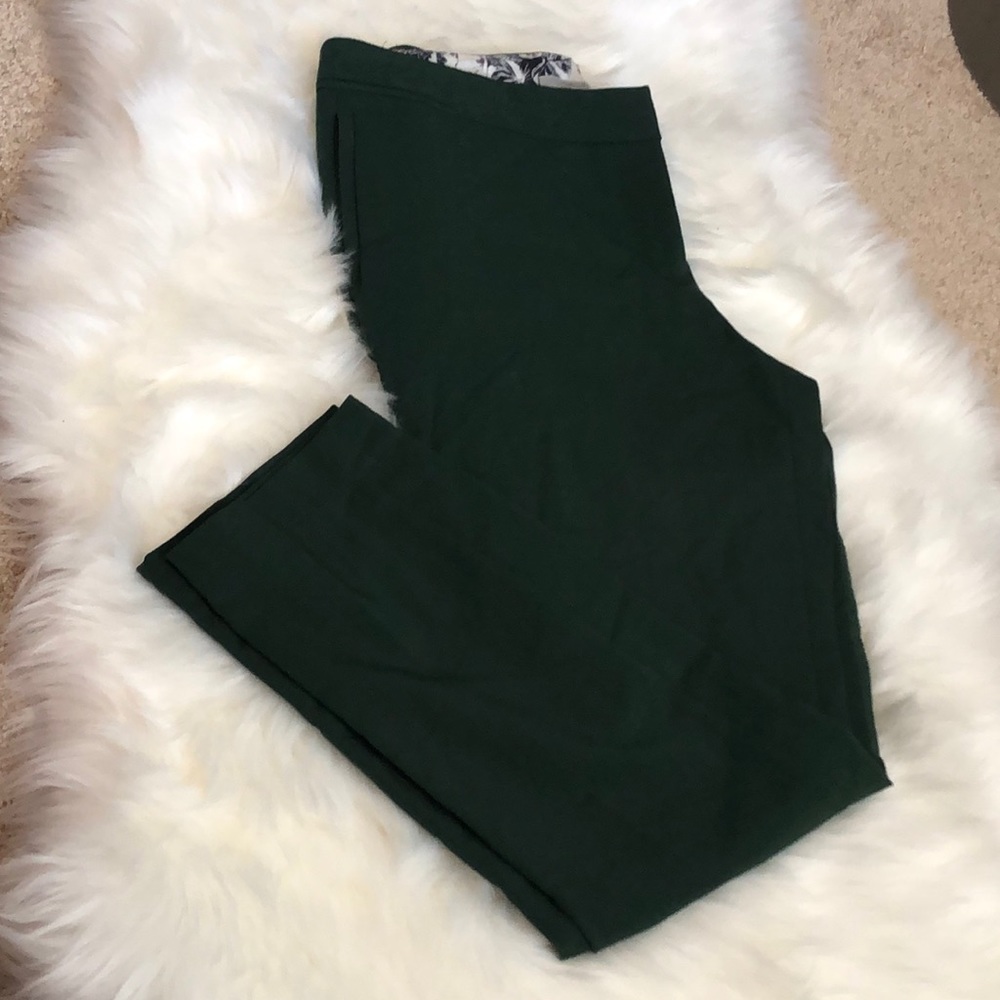 H& M Green ankle pants